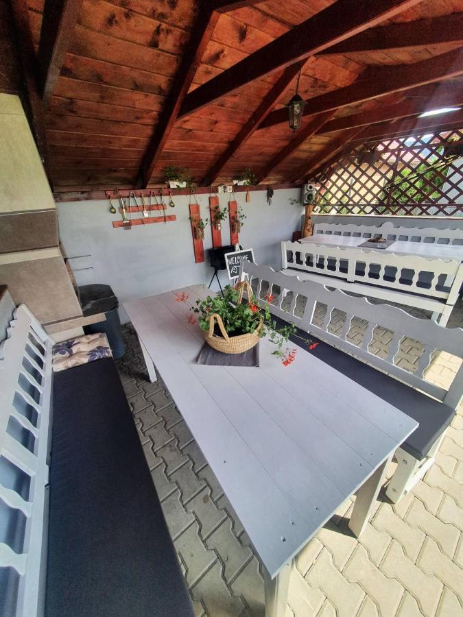 Apartmanovy Dom Stela Bešeňová Kültér fotó